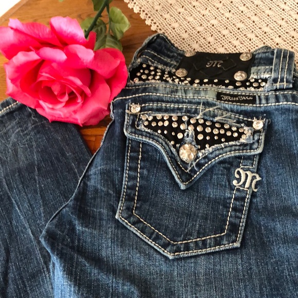 Miss Me Jeans - Picture 1 of 6